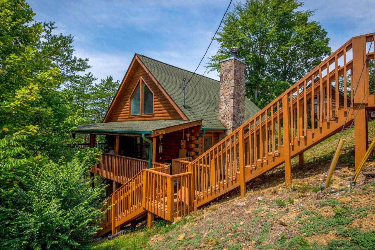 Inviting Sevierville Cabin With Deck And Hot Tub! Dış mekan fotoğraf