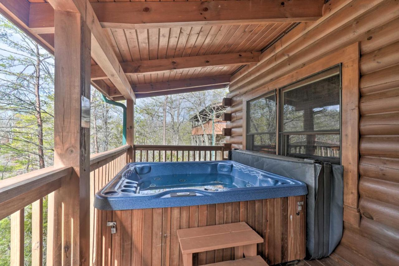 Inviting Sevierville Cabin With Deck And Hot Tub! Dış mekan fotoğraf