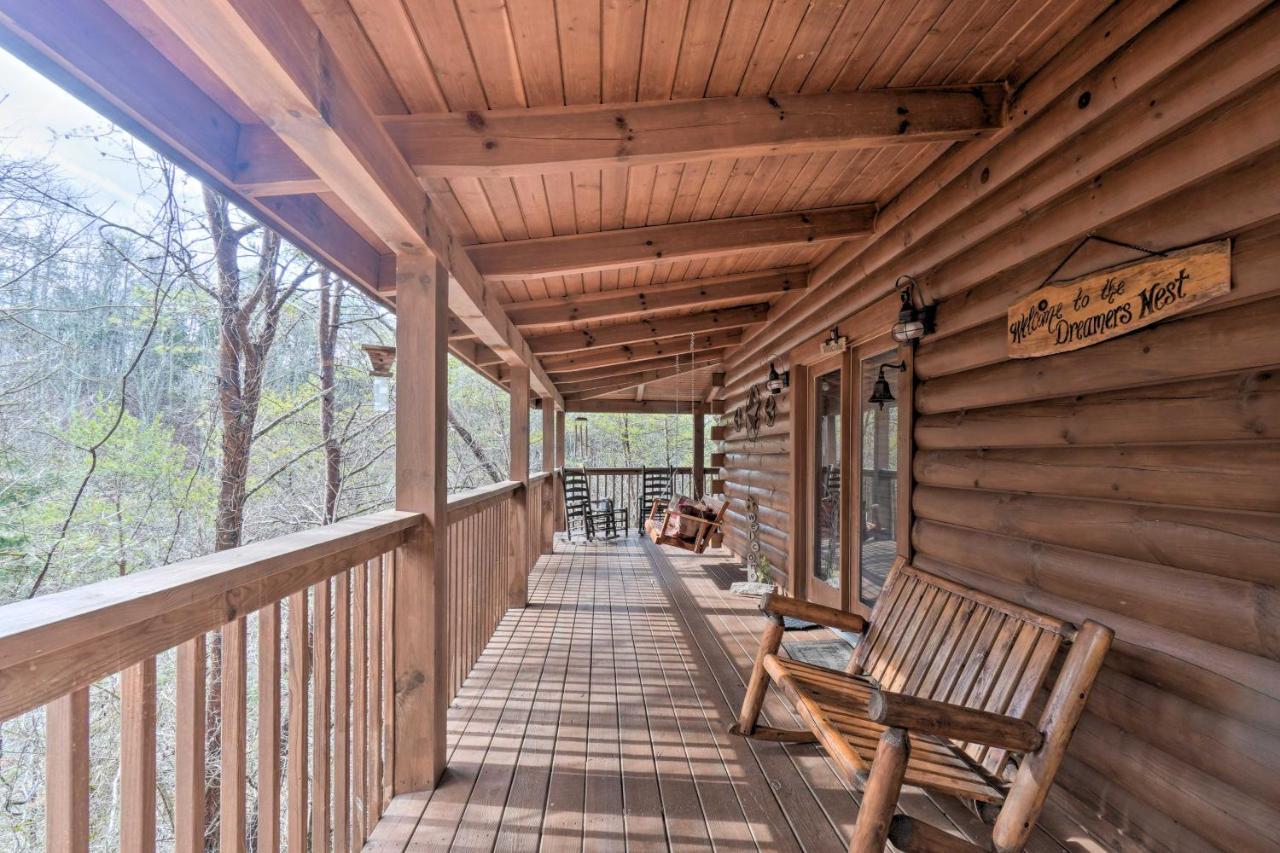 Inviting Sevierville Cabin With Deck And Hot Tub! Dış mekan fotoğraf