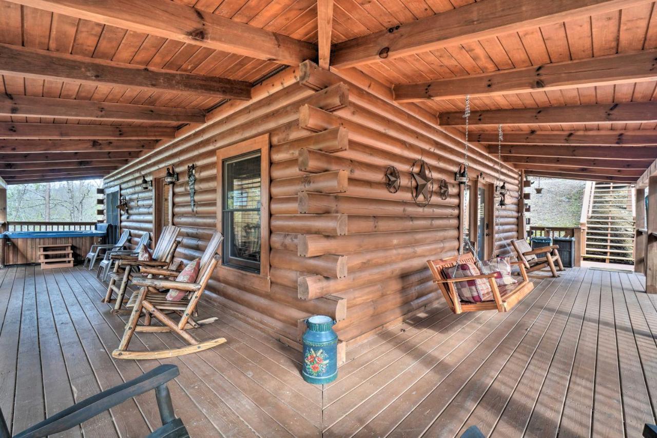 Inviting Sevierville Cabin With Deck And Hot Tub! Dış mekan fotoğraf